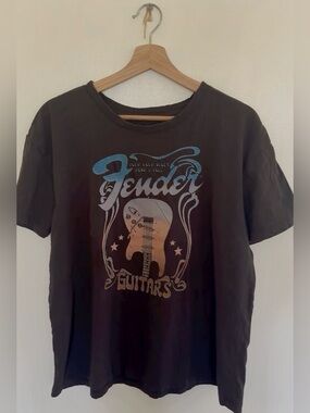 Fender Guitars t-shirt